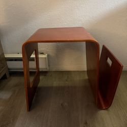 Magazine Stool/ Laptop Tray