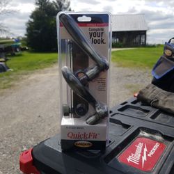 Larson Quick Fit Handle