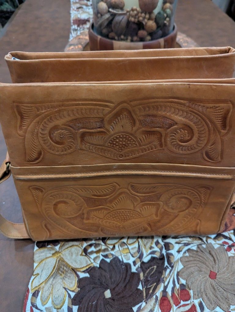 Vintage Hand Tooled Leather Purse