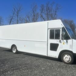 2012 Ford Step Van Truck 
