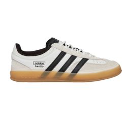 Bad Bunny Adidas  Men 5.5 Women 7 Size