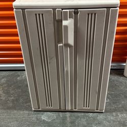 Rubber Maid Storage Cabinet 