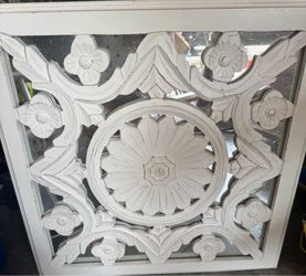Wall decor