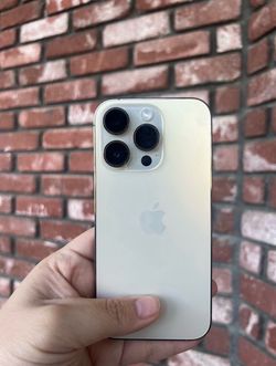 iPhone 14 Pro unlocked 1 tb
