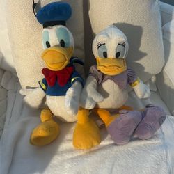 Donald Duck And Daisy Duck 