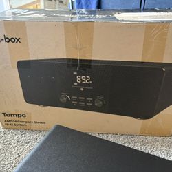 I-box Tempo AM/FM Compact Stereo Hi-Fi System
