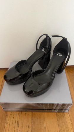 BP. Black Patent Platform Heels
