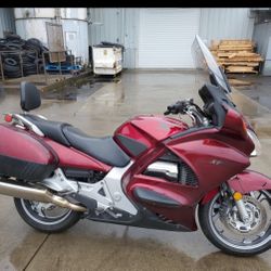 2005 Honda St1300