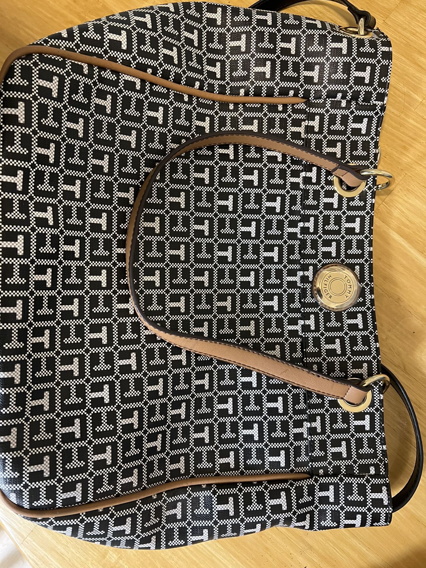 Tommy Hilfiger Woman’s Monogram Tote Bag