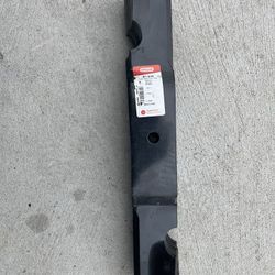 Lawnmower Blades 18 Inch  (11 Total )