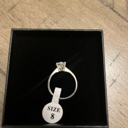 Ring with stone size 8 