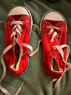 Red Kids Converse