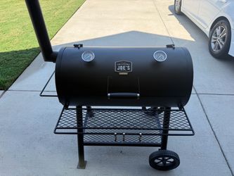 Brand New Oklahoma Joe Grill/Smoker