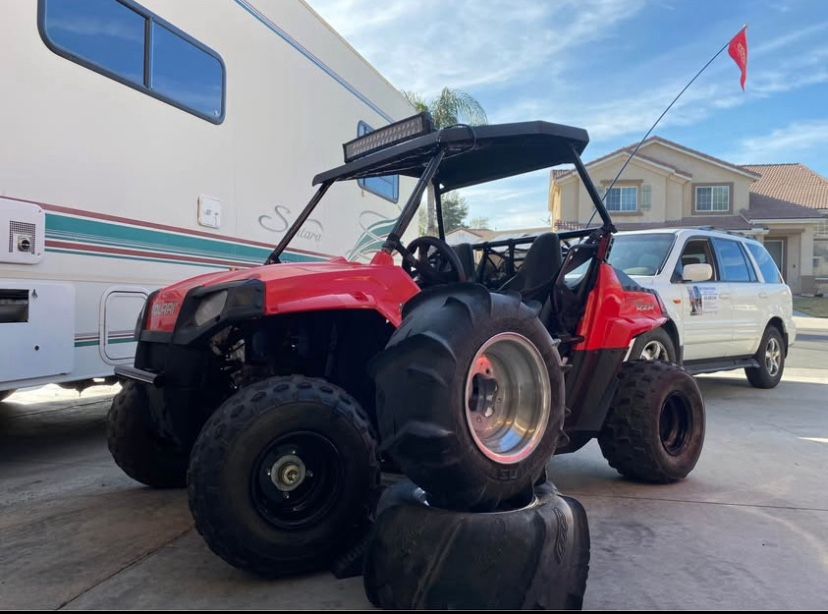 2016 POLARIS RZR 170  EFI + SANDPADDLES 