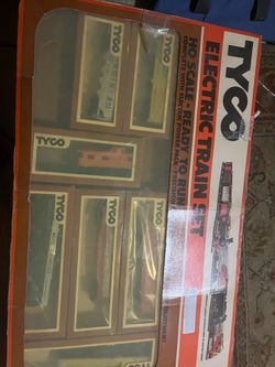 Tyco electric train set