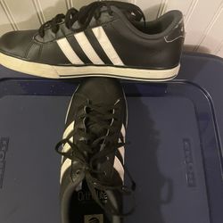 Adidas Men’s Size 12