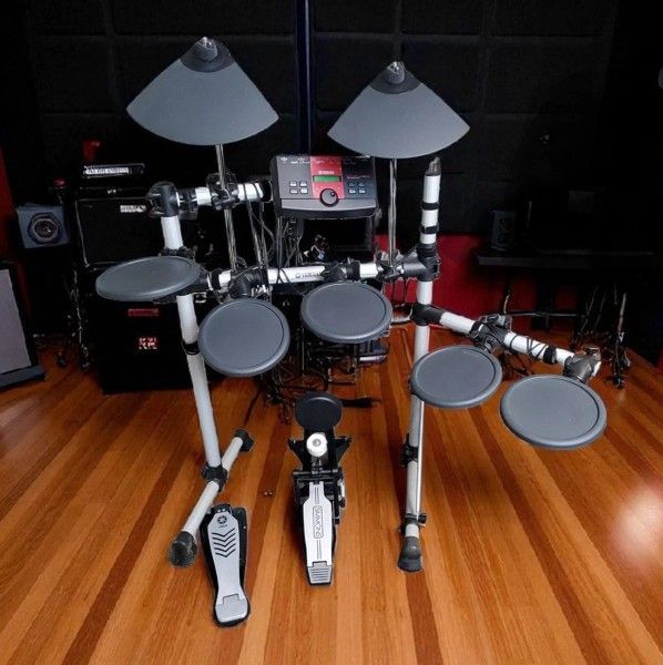 Yamaha DTXPLORER Electronic Drum Set & Trigger Module