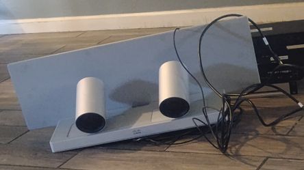 Cisco TelePresence SpeakerTrack 60 camera system.