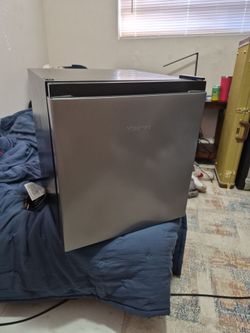 MINI REFRIGERATOR