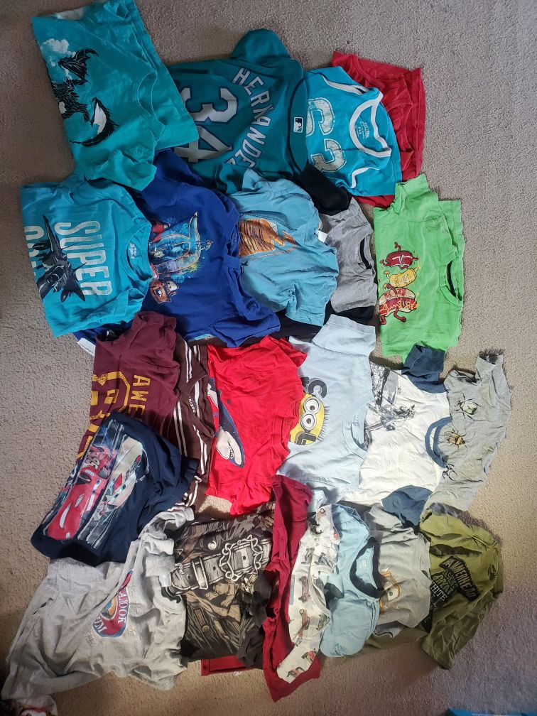 Size 6 and 7 kid clothes - all seasons, no rips or stains!
