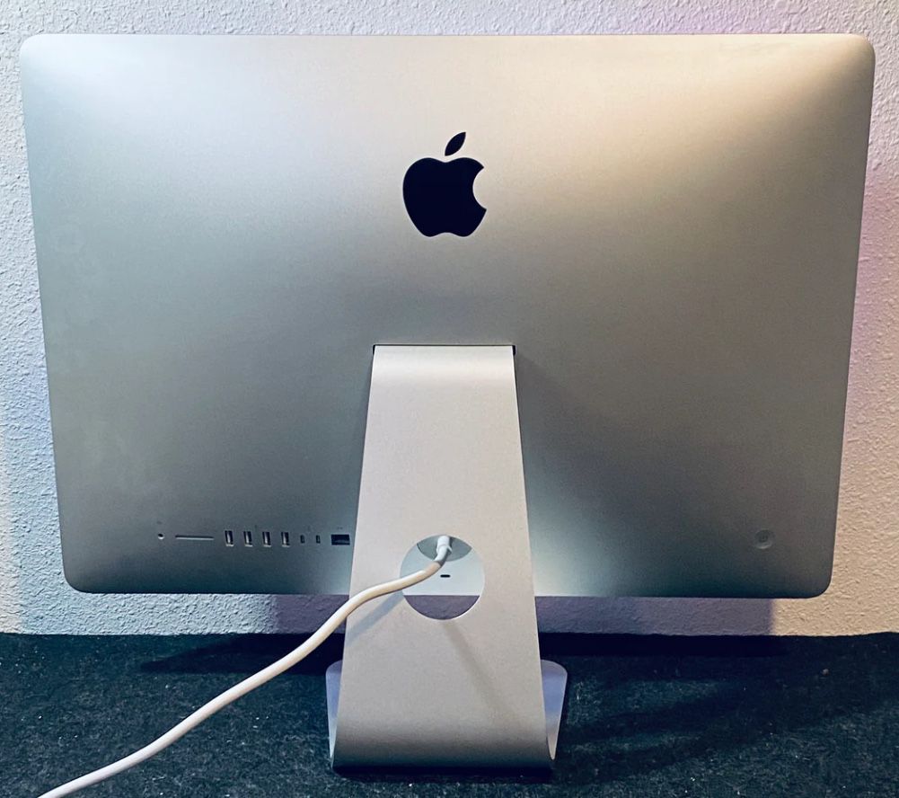 Little Beast - Apple iMac Slim 4K Retina 21.5” 2019 A2116 16GB 1.03TB Fusion Core i7 3.2GHz