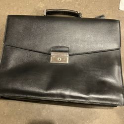 AUTHENTIC  Prada Briefcase 