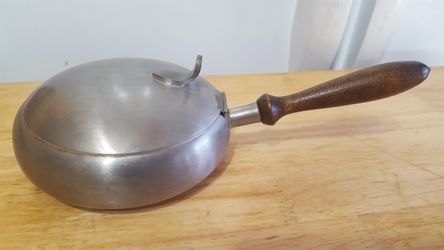 Pewter ARC Silent Butler #P20-18