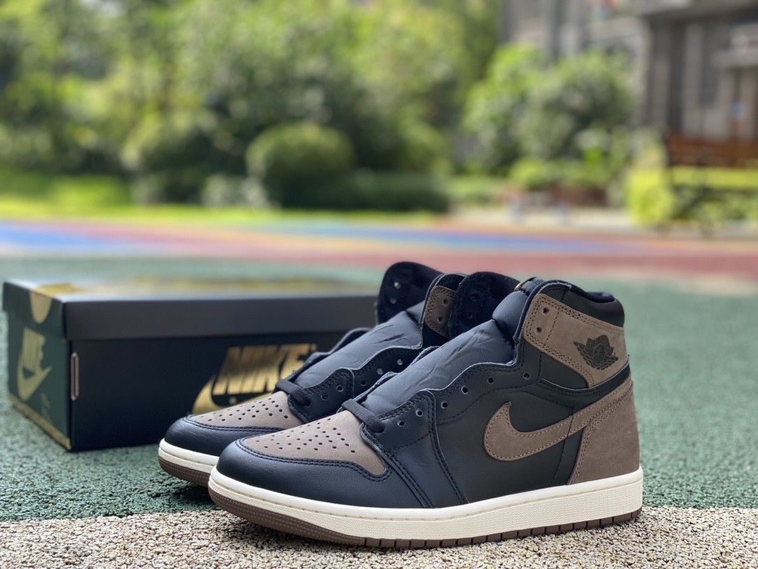 J 1 High OG Palomino