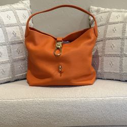 Dooney & Bourke 