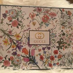 Gucci (5) Purse Roll On