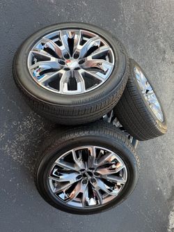 GMC SIERRA 1500 DENALI 2026 WHEELS AND TIRES