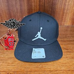 Nike Air Jordan Snapback Hat 