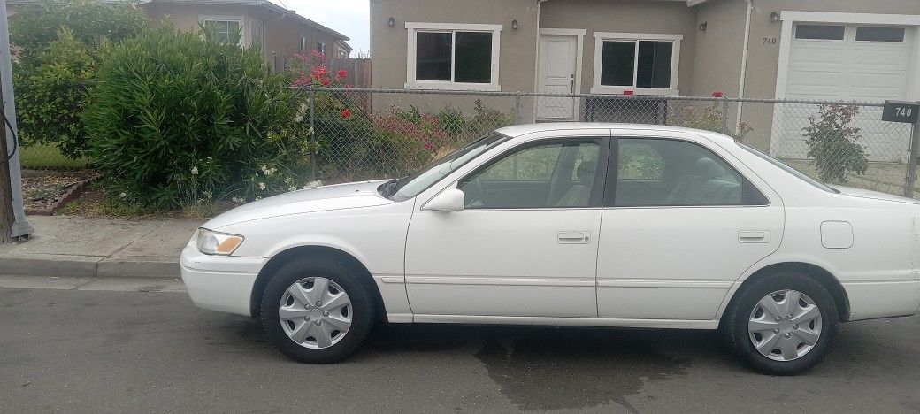 1998 Toyota Camry