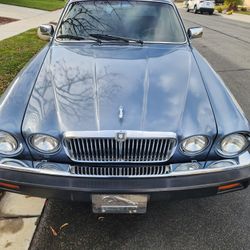 Jaguars 1986 Xj6