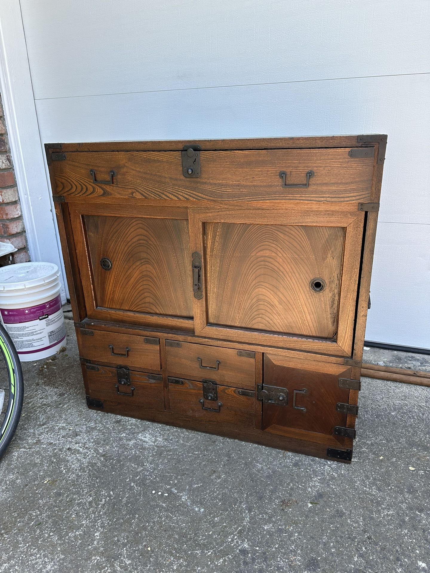 Rare Antique Japanese Takayama Choba Tansu Meiji Period (1868 – 1912)
