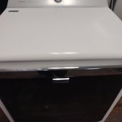MAYTAG ELECTRIC DRYER 