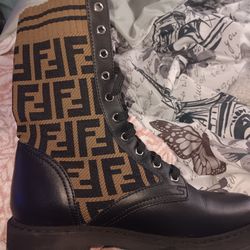 Women's boots