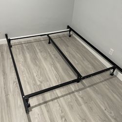 CAL KING Or KING SIZE METAL BED FRAME
