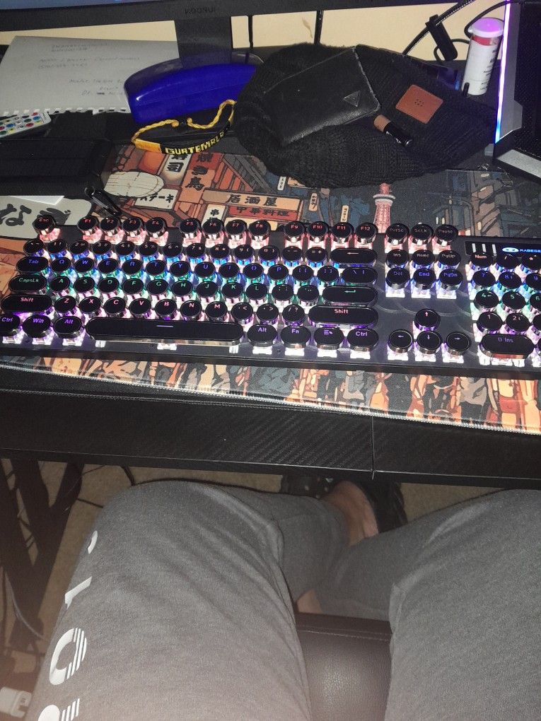 MageGee Typewriter Gaming Keyboard
