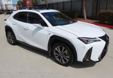 2019 Lexus UX 200