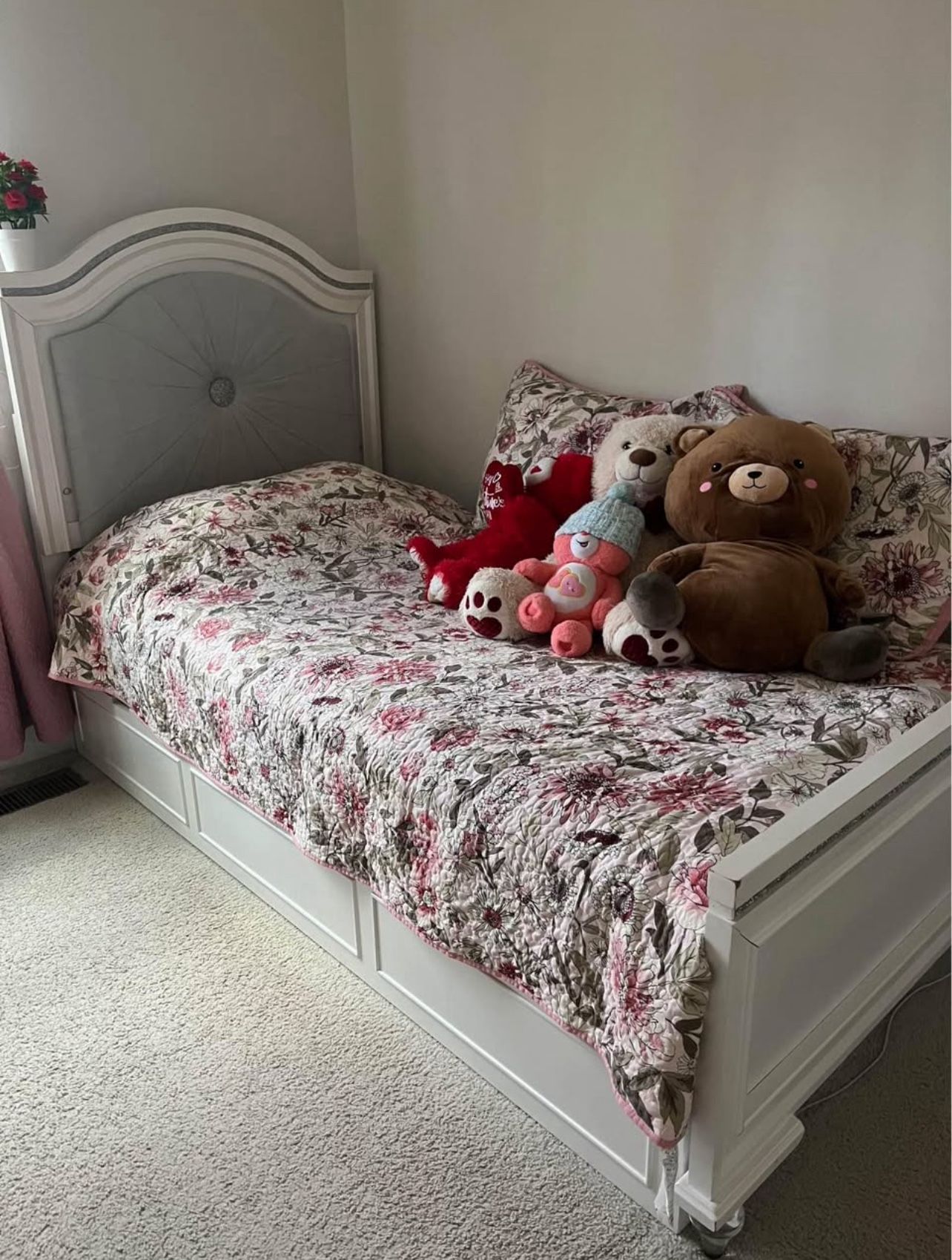 Twin Bed with Drawers and LED lights