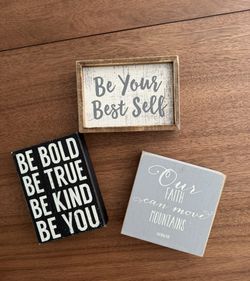 Wooden Art Decor (set of 3)