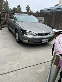 1998 Lexus ES 300