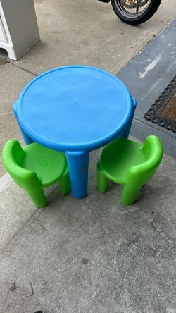 Table With Two 2️⃣ Chairs 🪑 