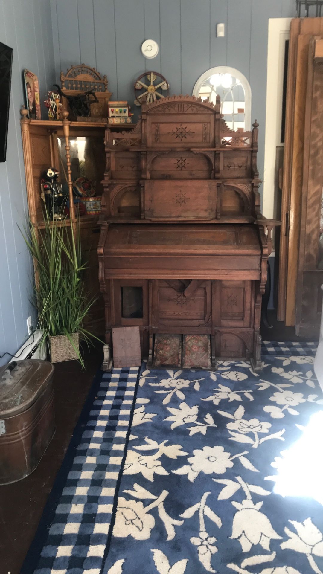 Antique Walnut Pump Organ