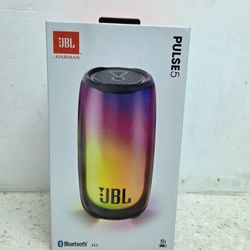 JBL Pulse Five!! NEW!! Color black.