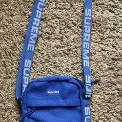 Supreme SS18 Shoulder Bag