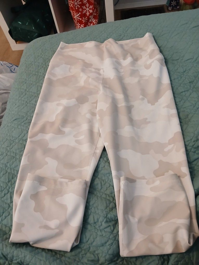 Clothes And Home Items For Sale.