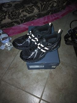 New Balance 1906 Black