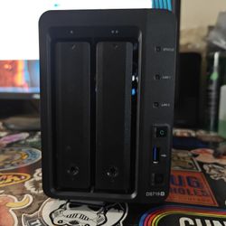 DS718+